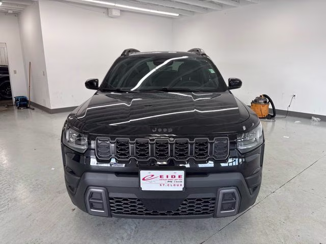 2026 Diamond Black Crystal Pearlcoat Jeep Cherokee Limited 4X4 SUV