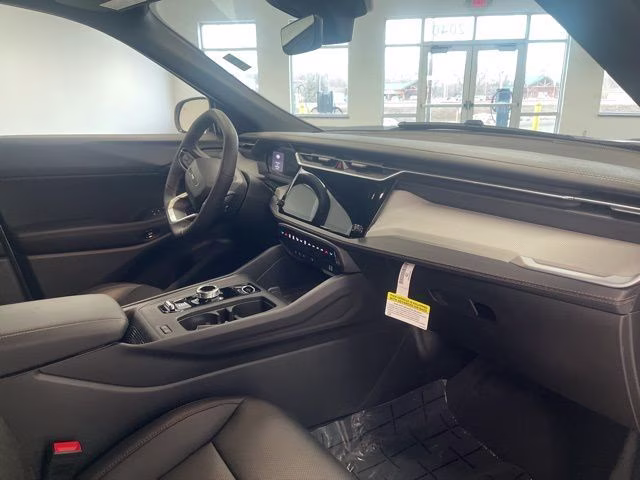 2026 Diamond Black Crystal Pearlcoat Jeep Cherokee Limited 4X4 SUV