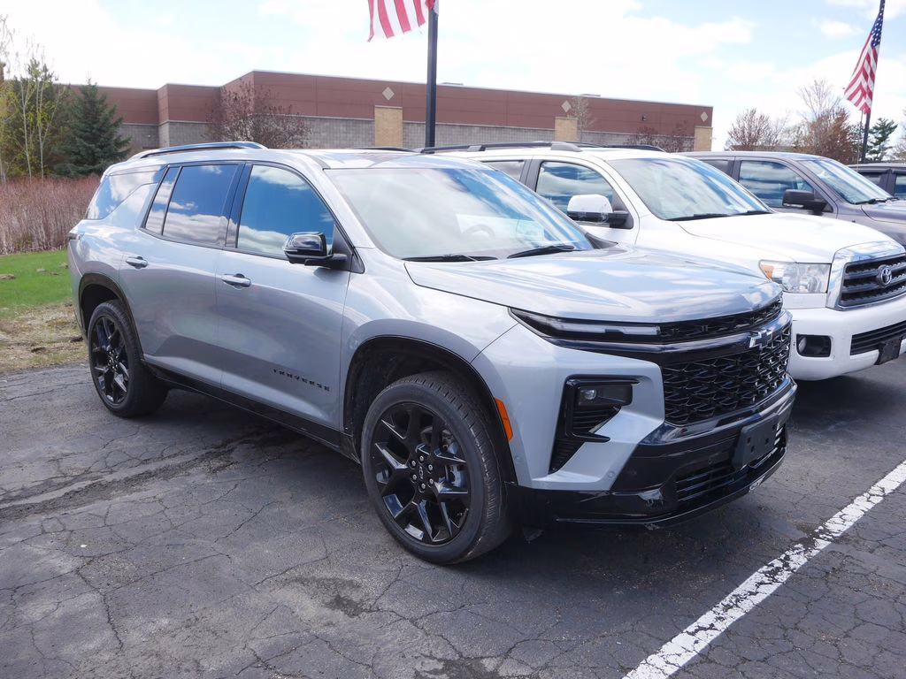 2024 Sterling Gray Metallic Chevrolet Traverse RS AWD SUV