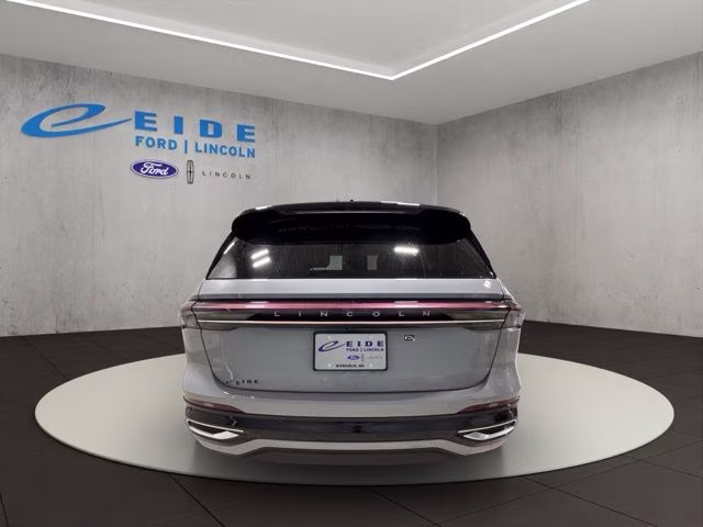 2026 Gray Matter Metallic Clearcoat Lincoln Nautilus Reserve AWD SUV