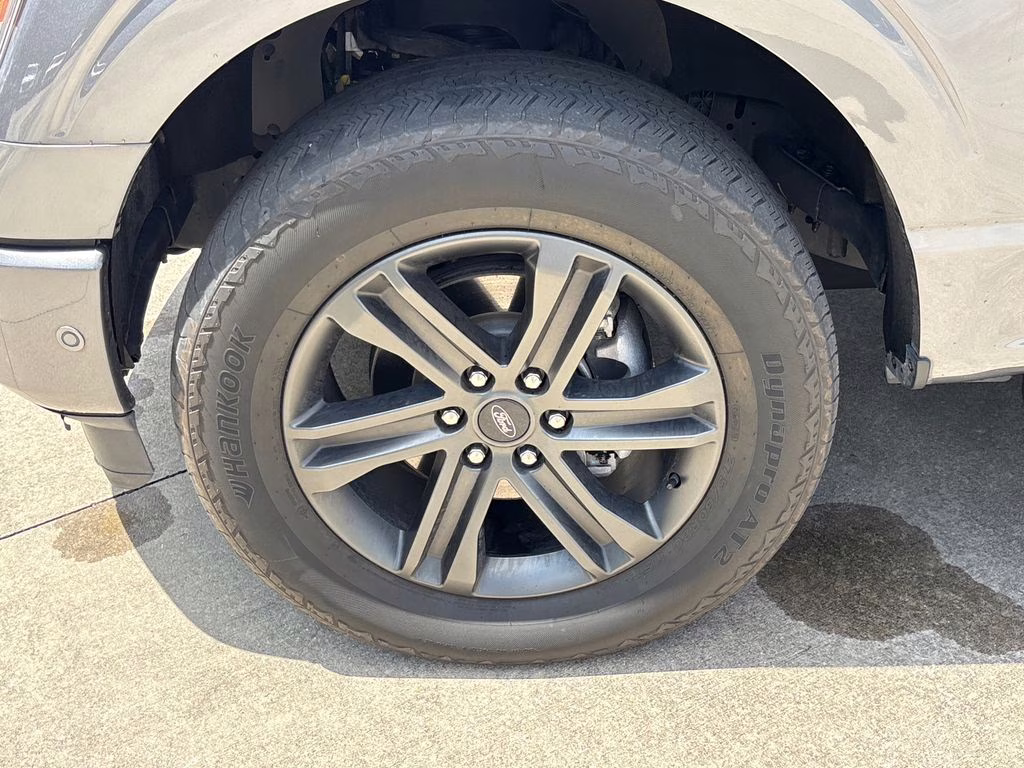 2021 Gray Metallic Ford F-150 Lariat 4X4 Truck