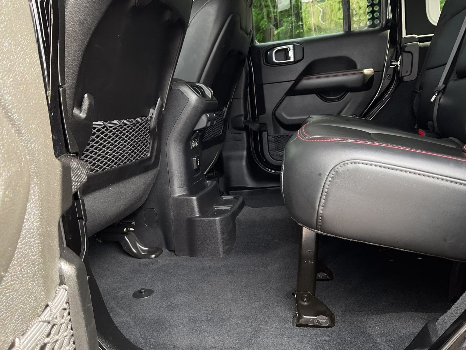 2024 Black Clearcoat Jeep Wrangler Rubicon X 4X4 SUV
