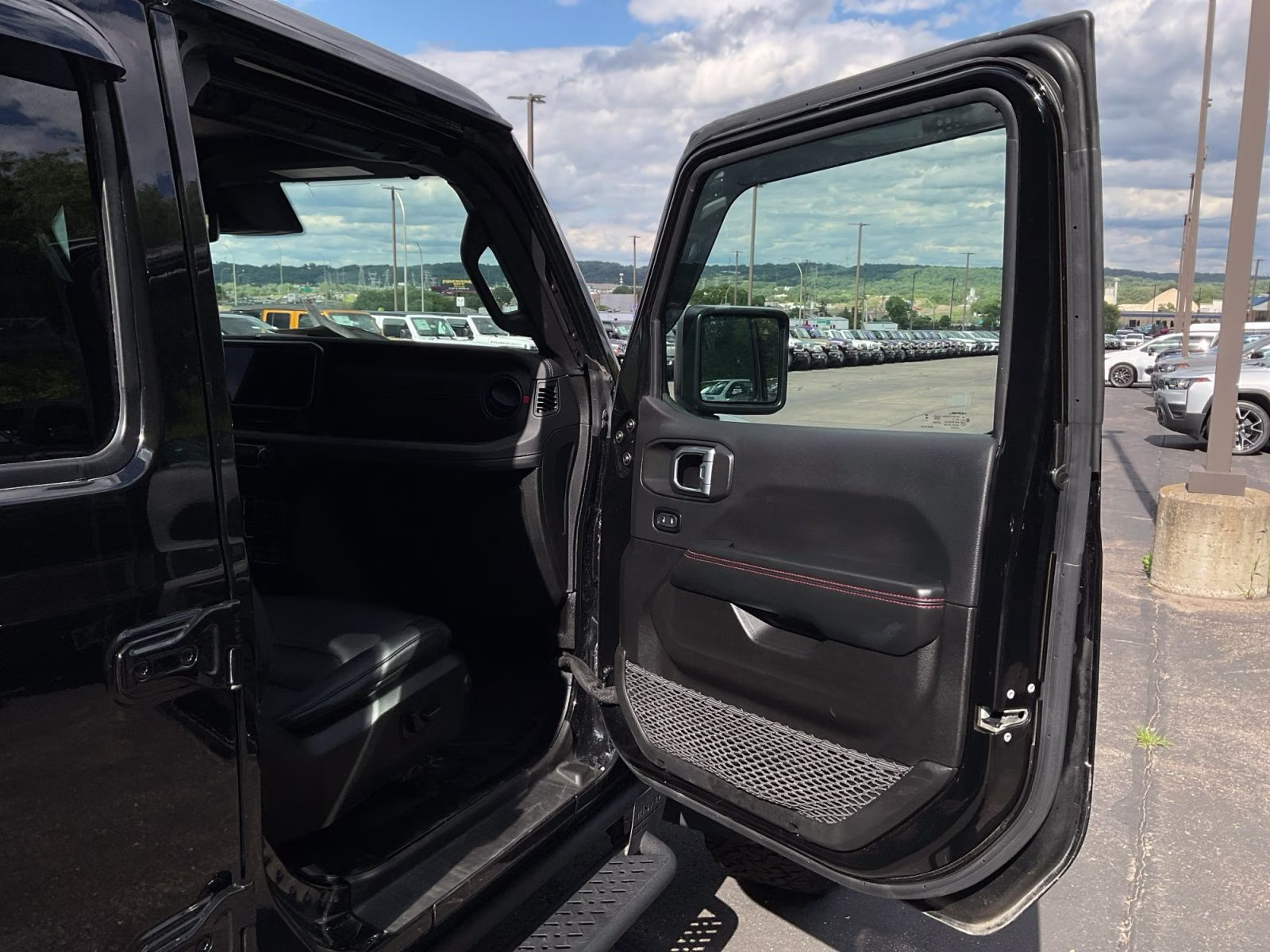 2024 Black Clearcoat Jeep Wrangler Rubicon X 4X4 SUV