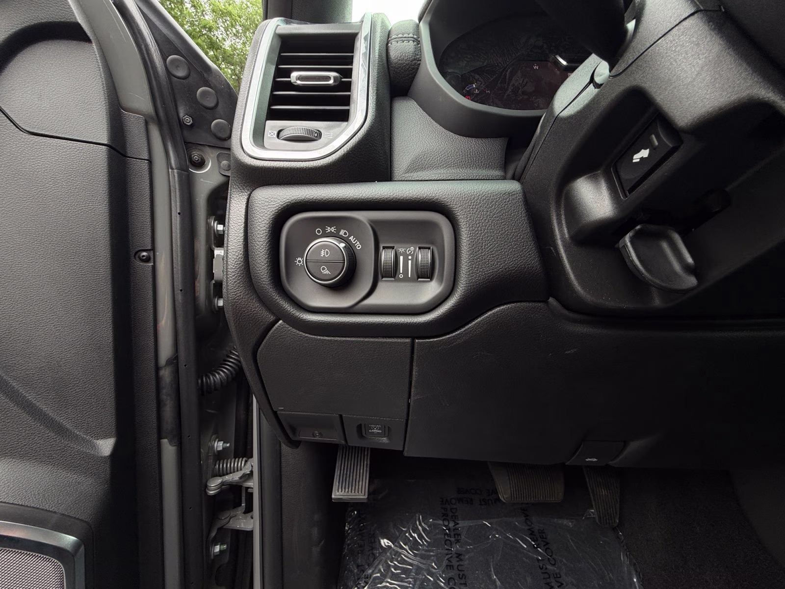 2026 Ceramic Gray Clearcoat Ram 3500 Laramie 4X4 Truck