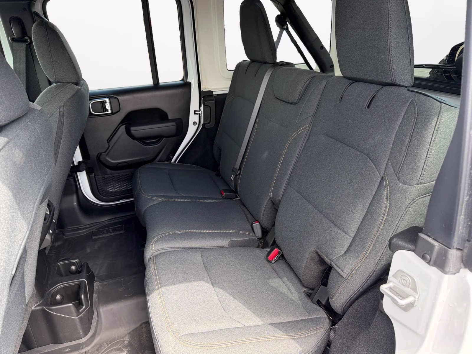 2025 Bright White Clearcoat Jeep Wrangler Willys 4X4 SUV
