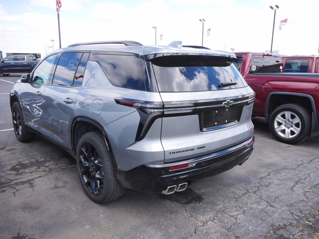 2024 Sterling Gray Metallic Chevrolet Traverse RS AWD SUV