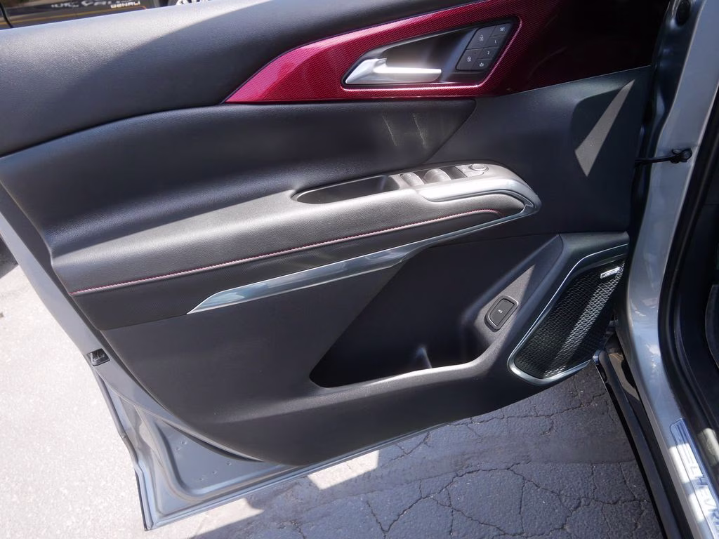 2024 Sterling Gray Metallic Chevrolet Traverse RS AWD SUV
