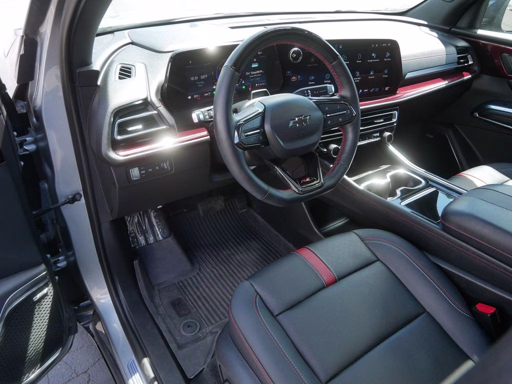 2024 Sterling Gray Metallic Chevrolet Traverse RS AWD SUV