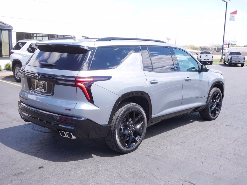 2024 Sterling Gray Metallic Chevrolet Traverse RS AWD SUV