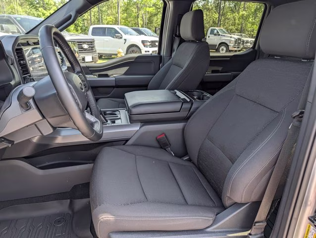 2025 Silver Metallic Ford F-150 XLT 4X4 Truck