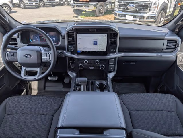 2025 Silver Metallic Ford F-150 XLT 4X4 Truck