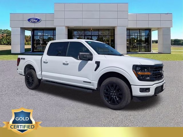 2025 Oxford White Ford F-150 XLT 4X4 Truck
