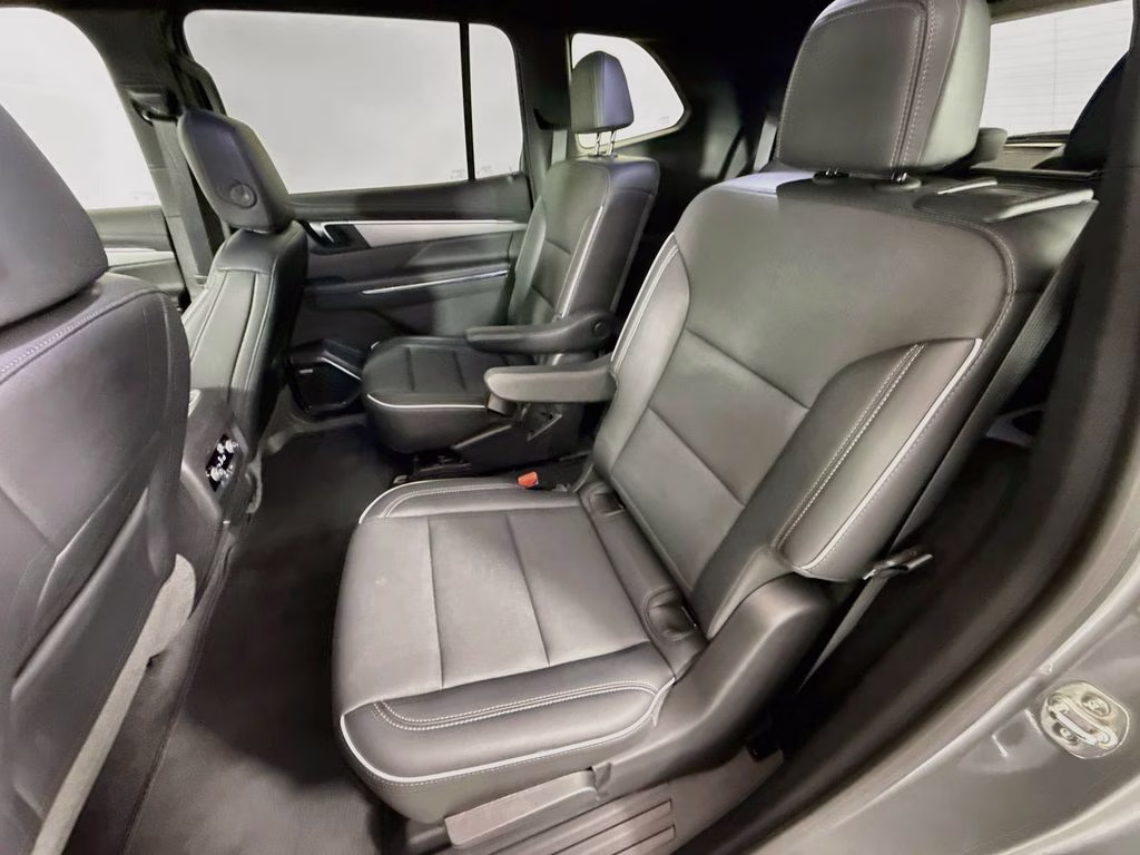 2025 Moonstone Gray Metallic Buick Enclave Preferred FWD SUV