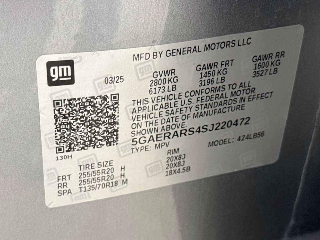 2025 Moonstone Gray Metallic Buick Enclave Preferred FWD SUV