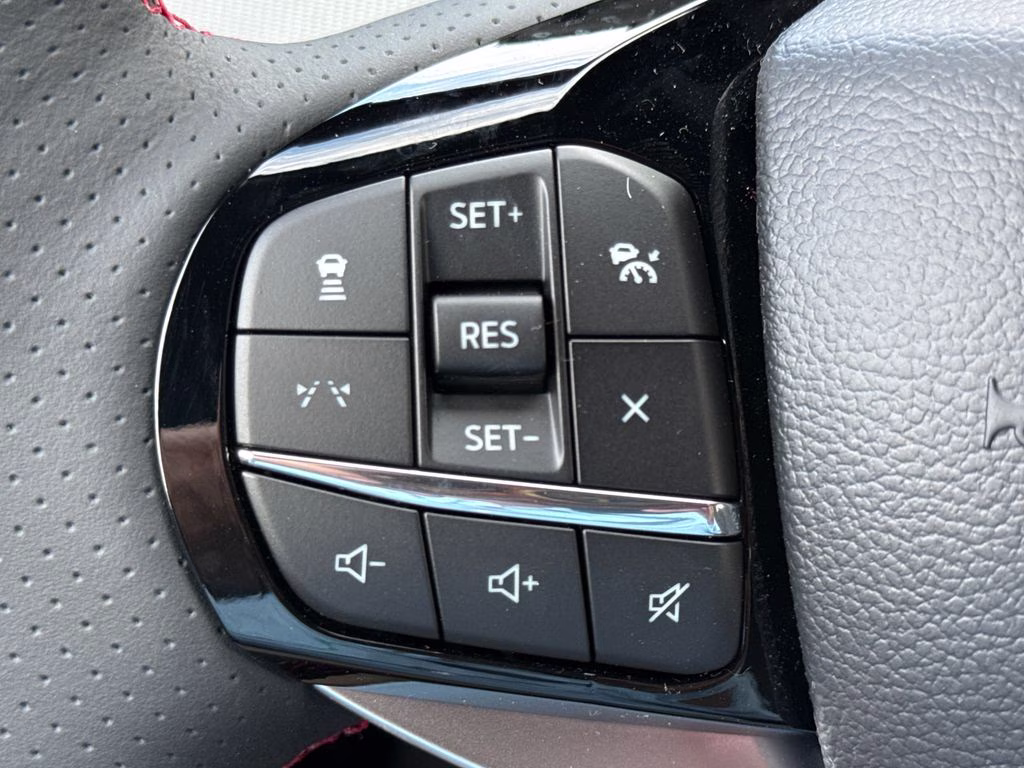 2026 Star White Metallic TC Ford Explorer ST-Line RWD SUV
