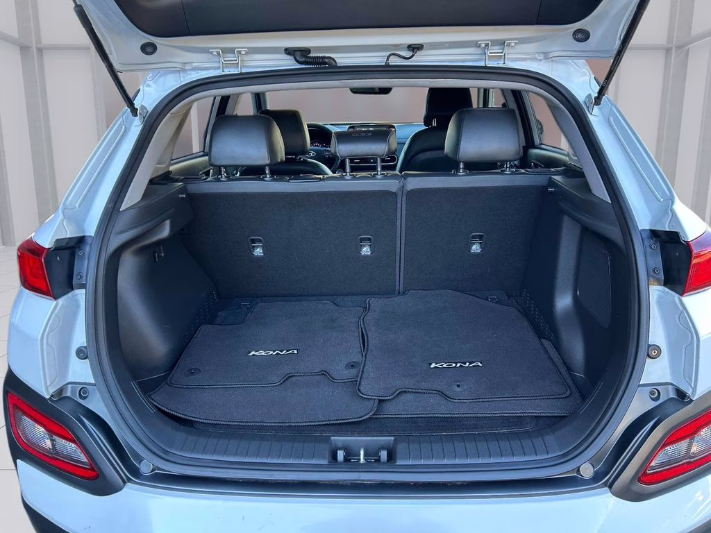 2019 Chalk White/Black Roof Hyundai Kona Electric Ultimate FWD SUV