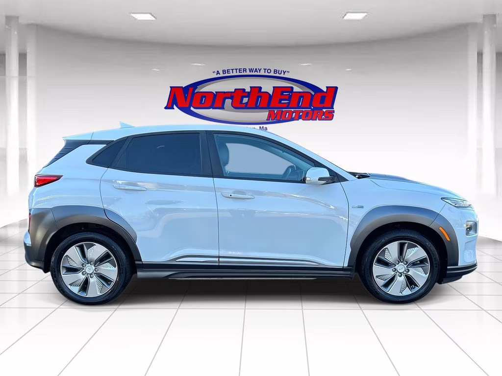 2019 Chalk White/Black Roof Hyundai Kona Electric Ultimate FWD SUV