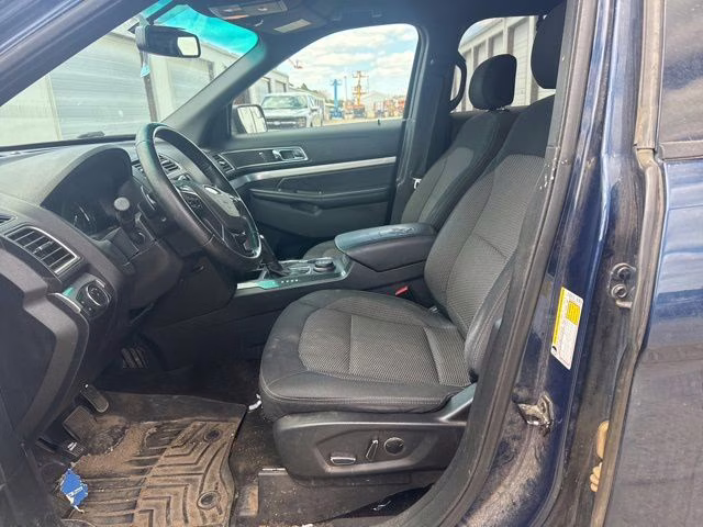 2016 Blue Ford Explorer XLT 4X4 SUV