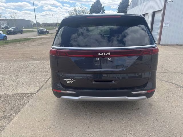 2024 Panthera Metal Kia Carnival EX FWD Van