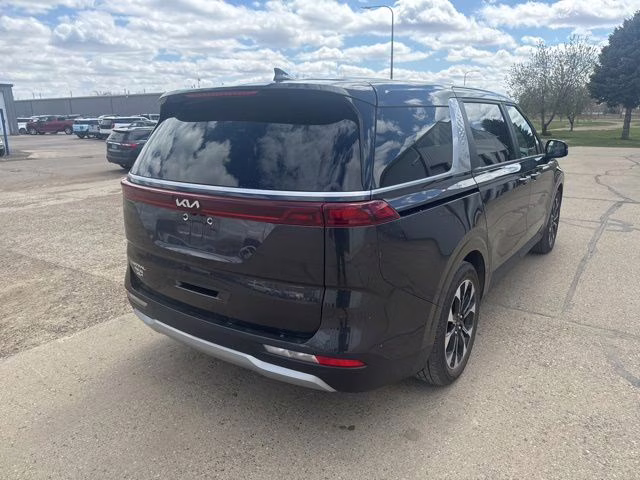 2024 Panthera Metal Kia Carnival EX FWD Van