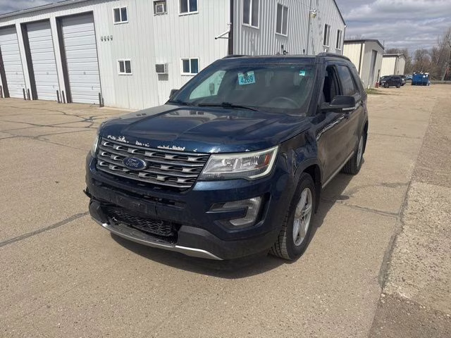 2016 Blue Ford Explorer XLT 4X4 SUV