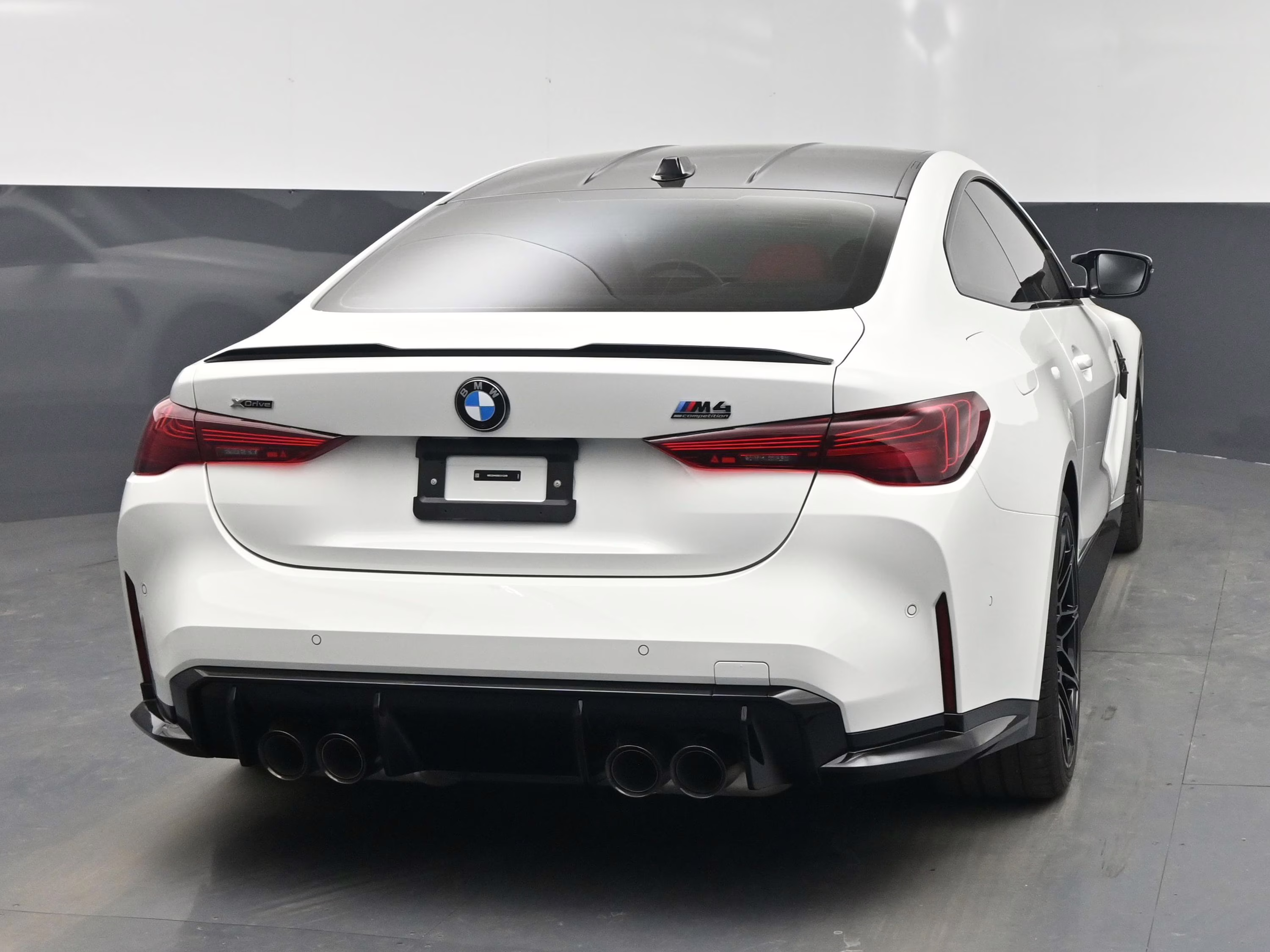 2025 Alpine White BMW M4 Competition AWD Coupe