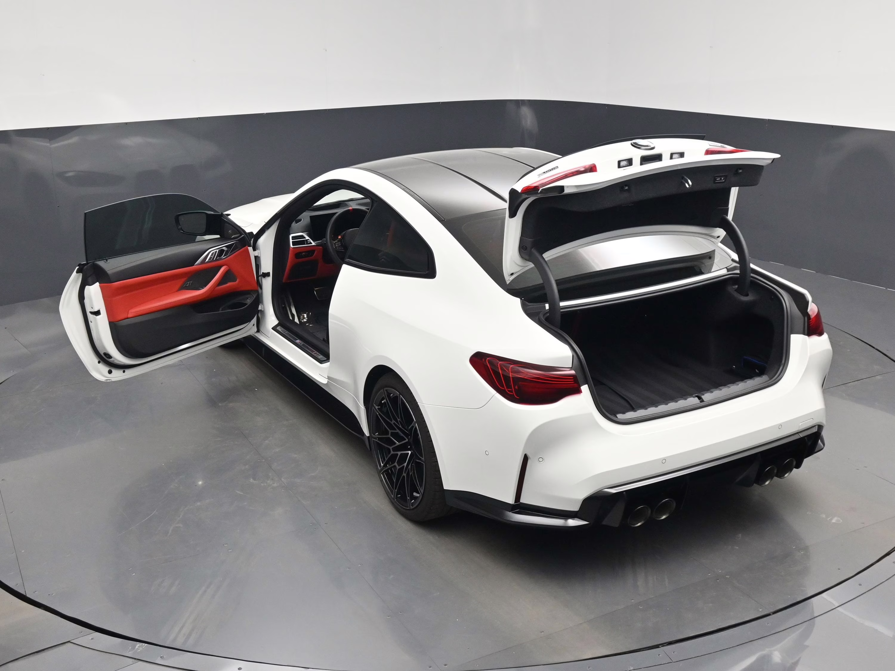 2025 Alpine White BMW M4 Competition AWD Coupe
