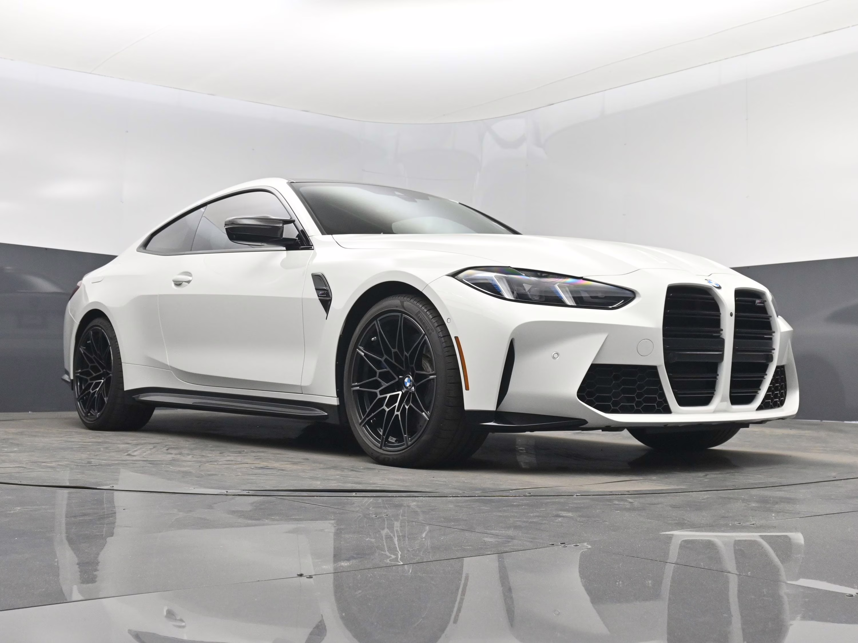 2025 Alpine White BMW M4 Competition AWD Coupe