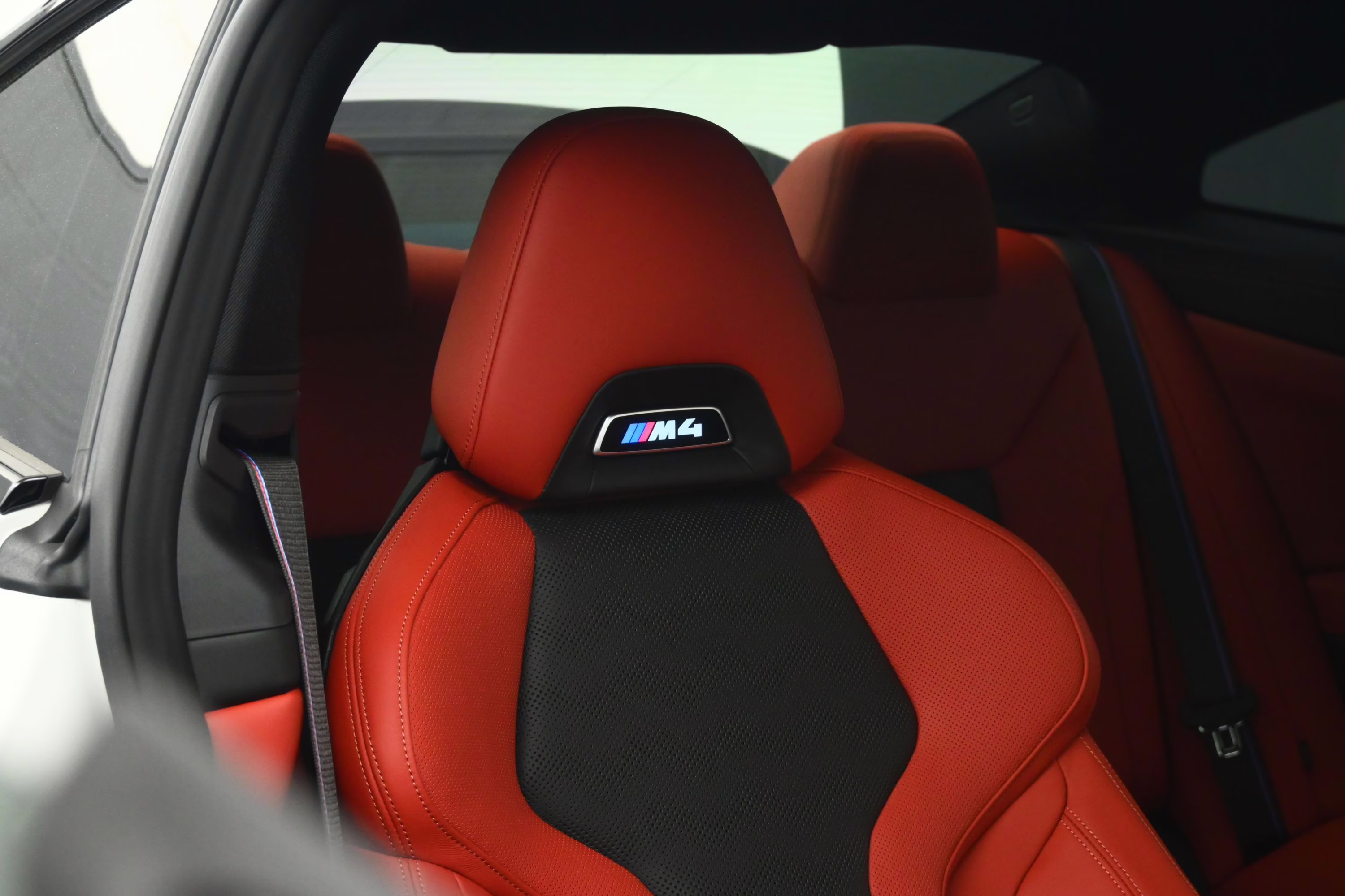 2025 Alpine White BMW M4 Competition AWD Coupe