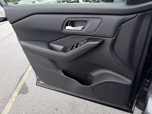 2026 Gun Metallic Nissan Rogue SV FWD SUV