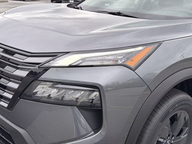 2026 Gun Metallic Nissan Rogue SV FWD SUV