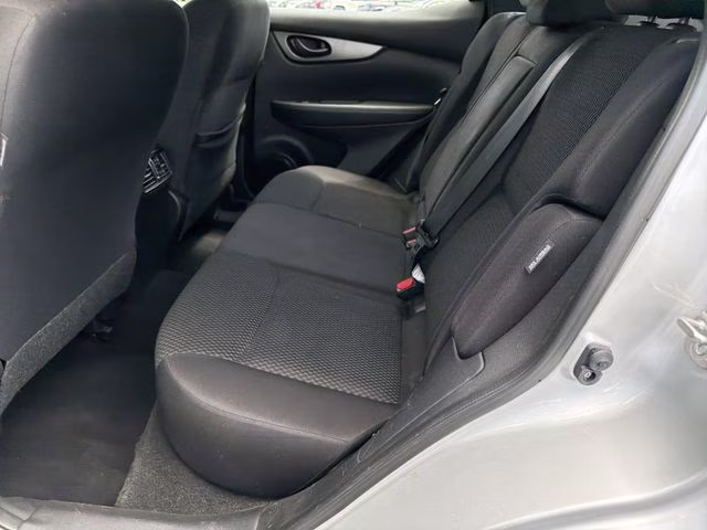 2022 Brilliant Silver Metallic Nissan Rogue Sport S FWD SUV