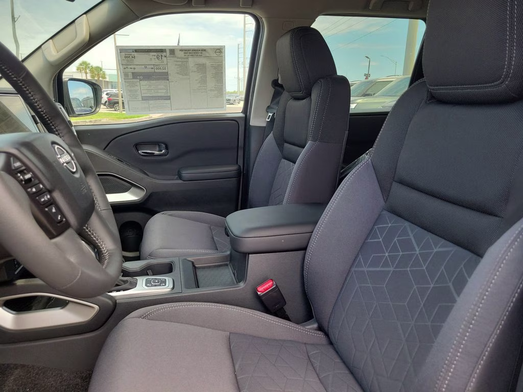 2026 Glacier White Nissan Frontier SV 4X4 Truck