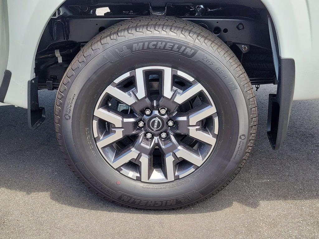 2026 Glacier White Nissan Frontier SV 4X4 Truck