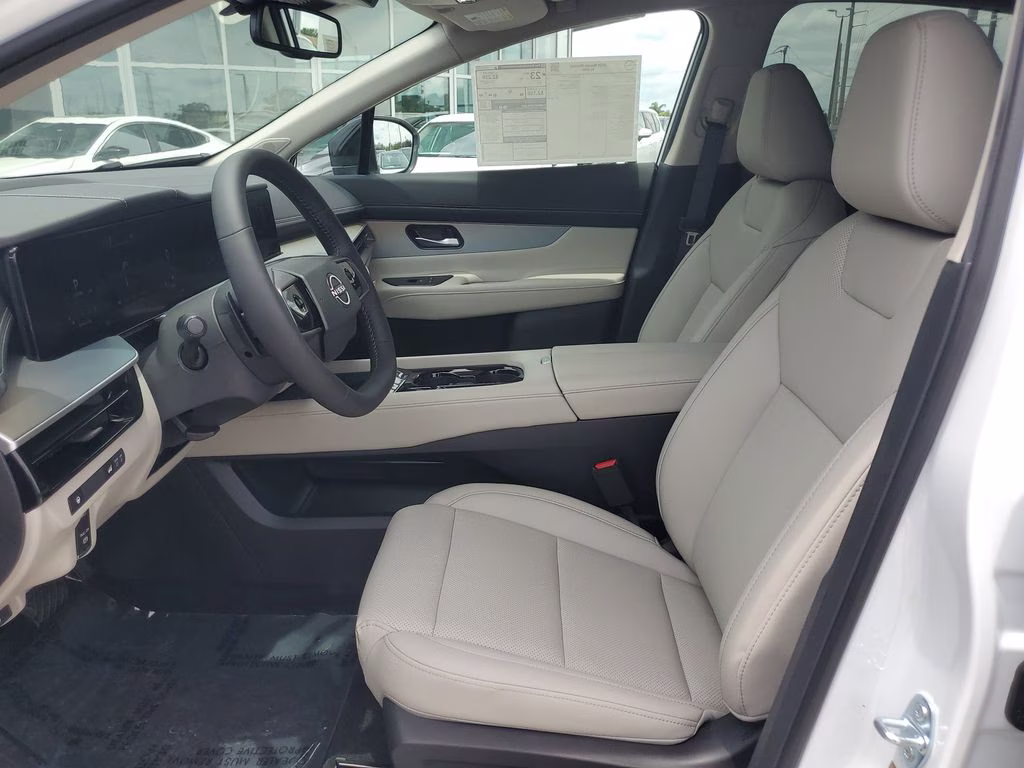 2026 Everest White Pearl Tricoat Nissan Murano SL AWD SUV