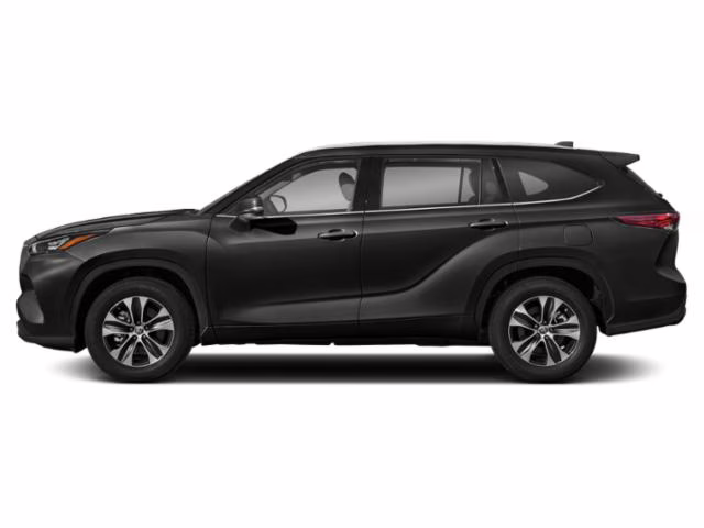2022 Midnight Black Metallic Toyota Highlander XLE FWD SUV