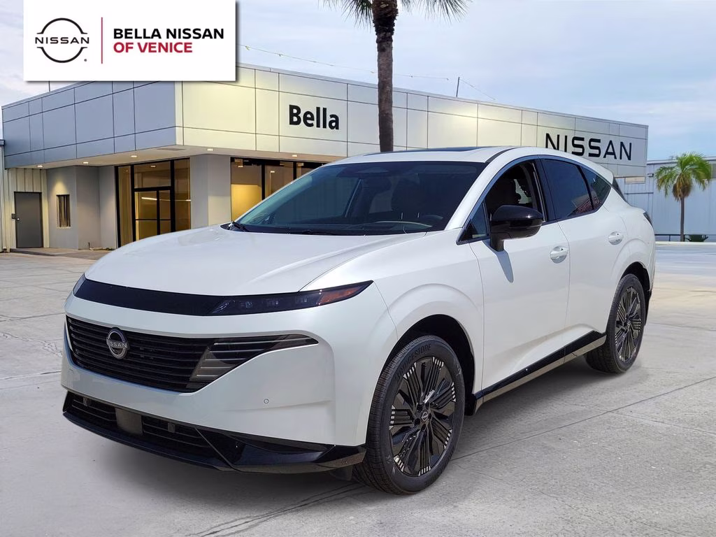 2026 Everest White Pearl Tricoat Nissan Murano Platinum AWD SUV