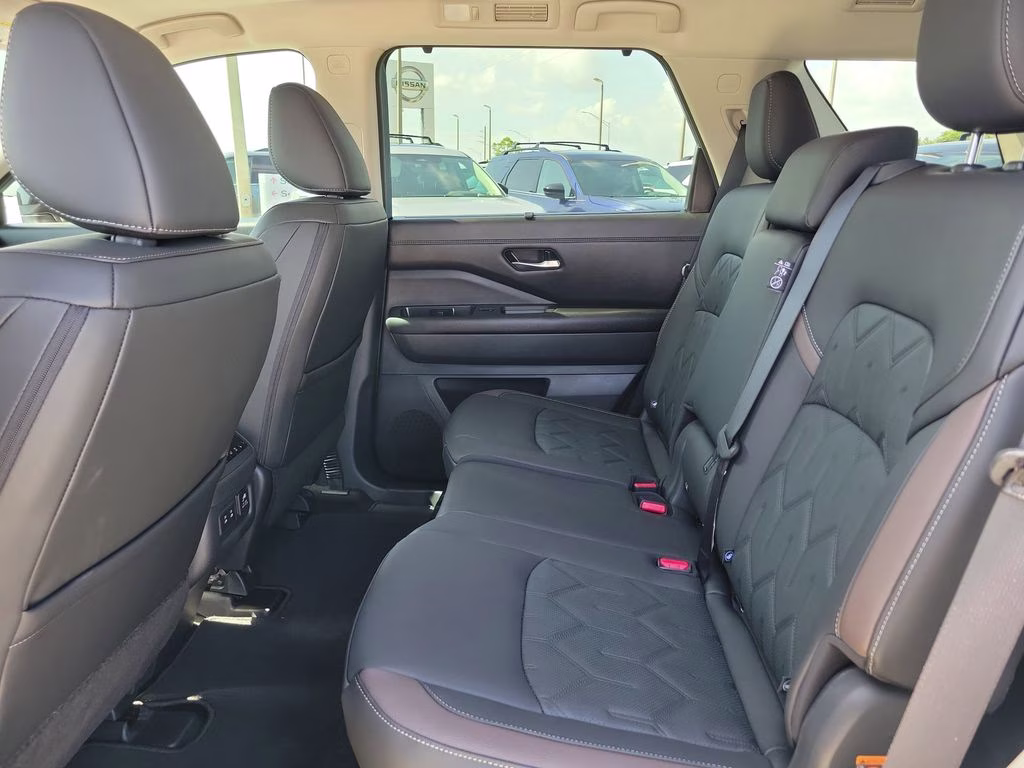 2026 Baltic Teal/Super Black Nissan Pathfinder Platinum FWD SUV