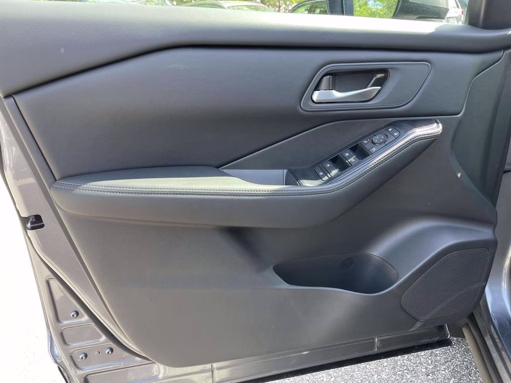 2026 Gun Metallic Nissan Rogue SV FWD SUV