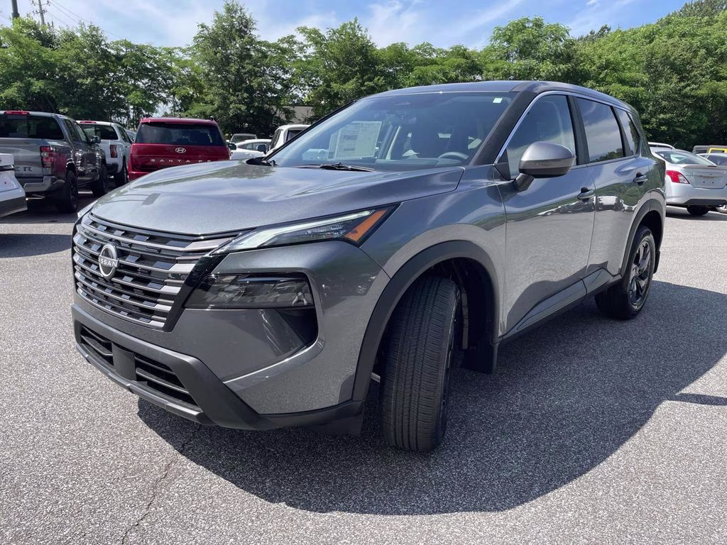 2026 Gun Metallic Nissan Rogue SV FWD SUV