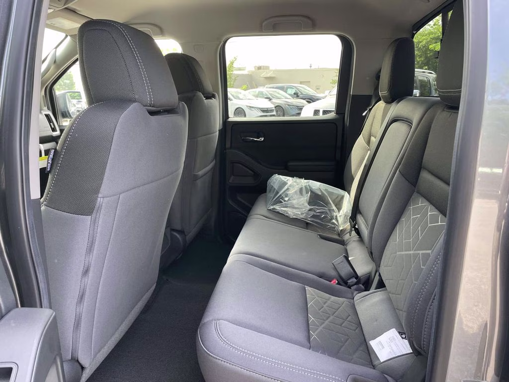 2026 Gun Metallic Nissan Frontier SV 4X4 Truck