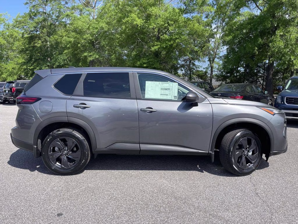 2026 Gun Metallic Nissan Rogue SV FWD SUV