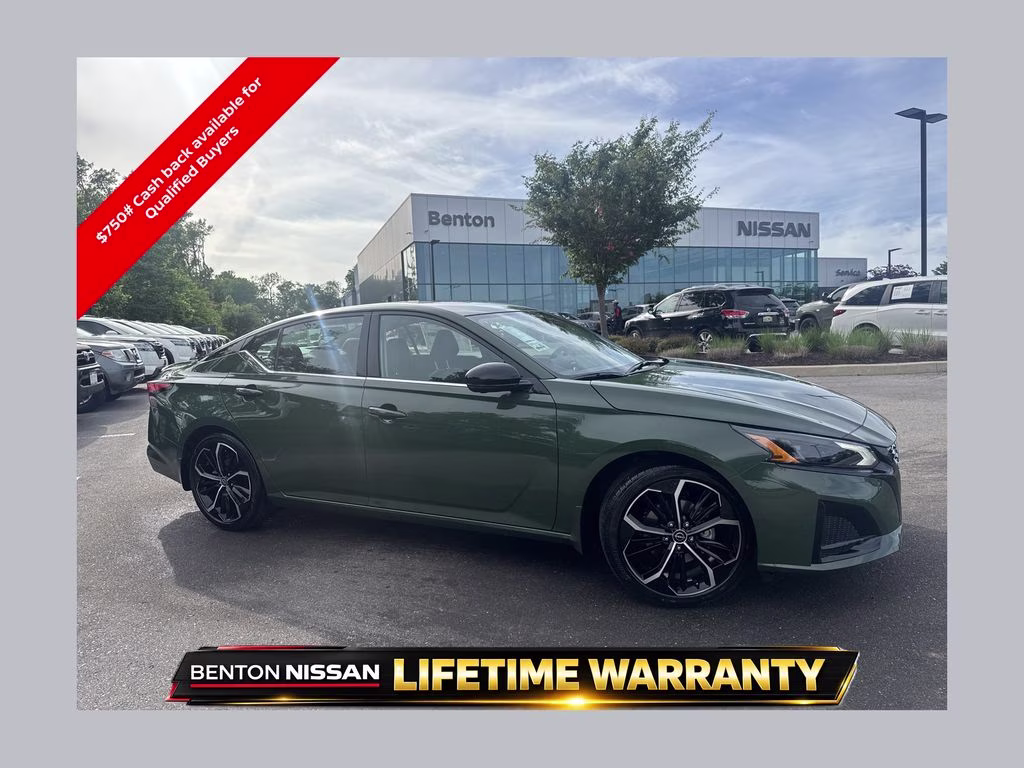 2026 Nissan Altima 2.5 SR's photo