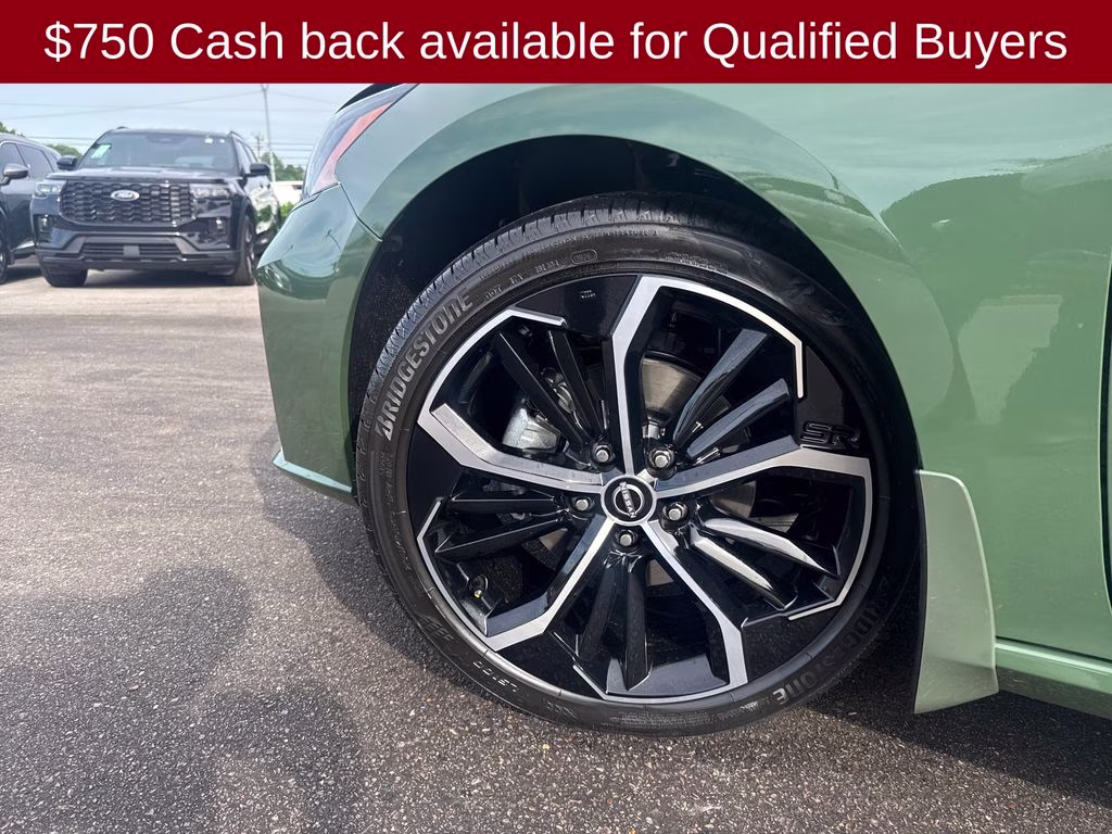 2026 Tactical Green Metallic Nissan Altima 2.5 SR FWD Sedan