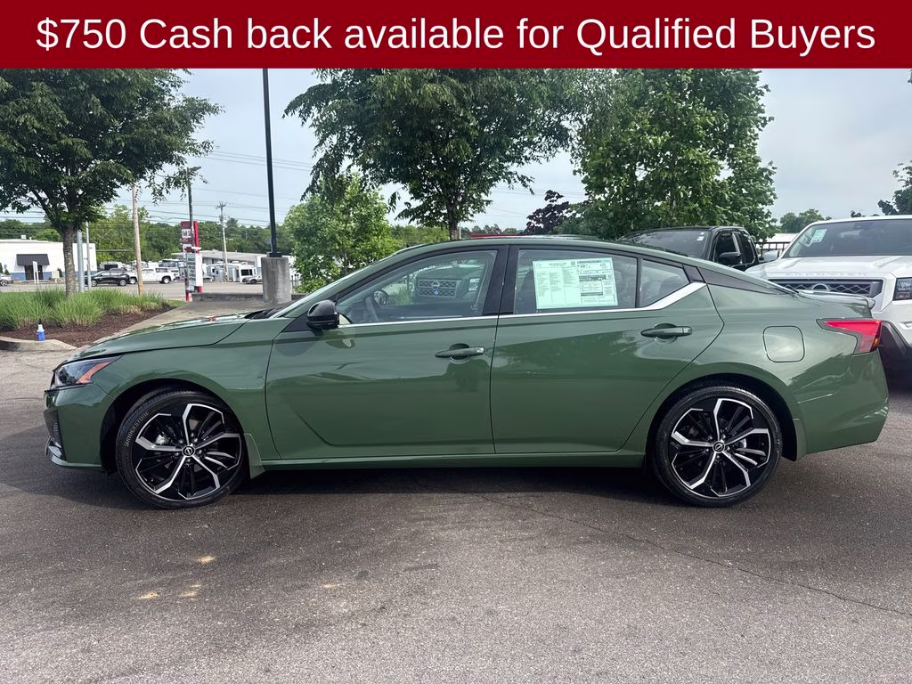 2026 Tactical Green Metallic Nissan Altima 2.5 SR FWD Sedan