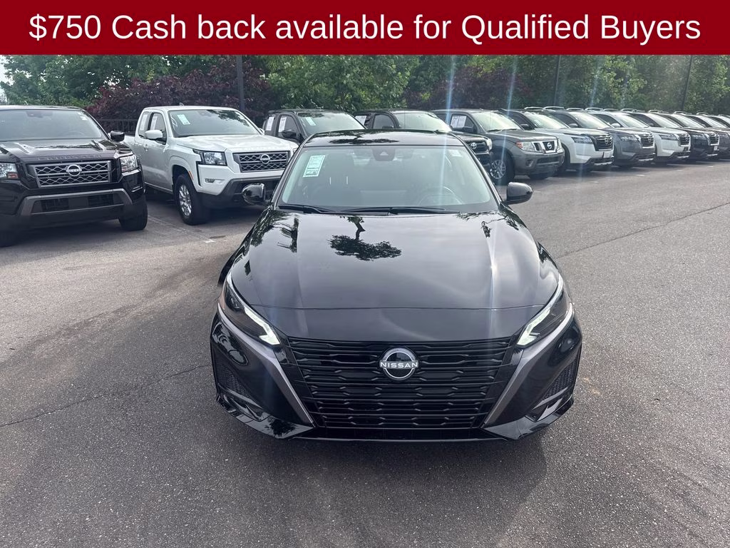 2026 Super Black Clearcoat Nissan Altima 2.5 SV FWD Sedan