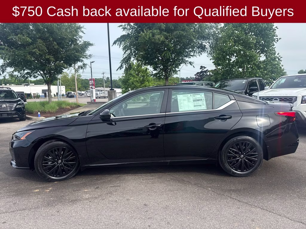 2026 Super Black Clearcoat Nissan Altima 2.5 SV FWD Sedan