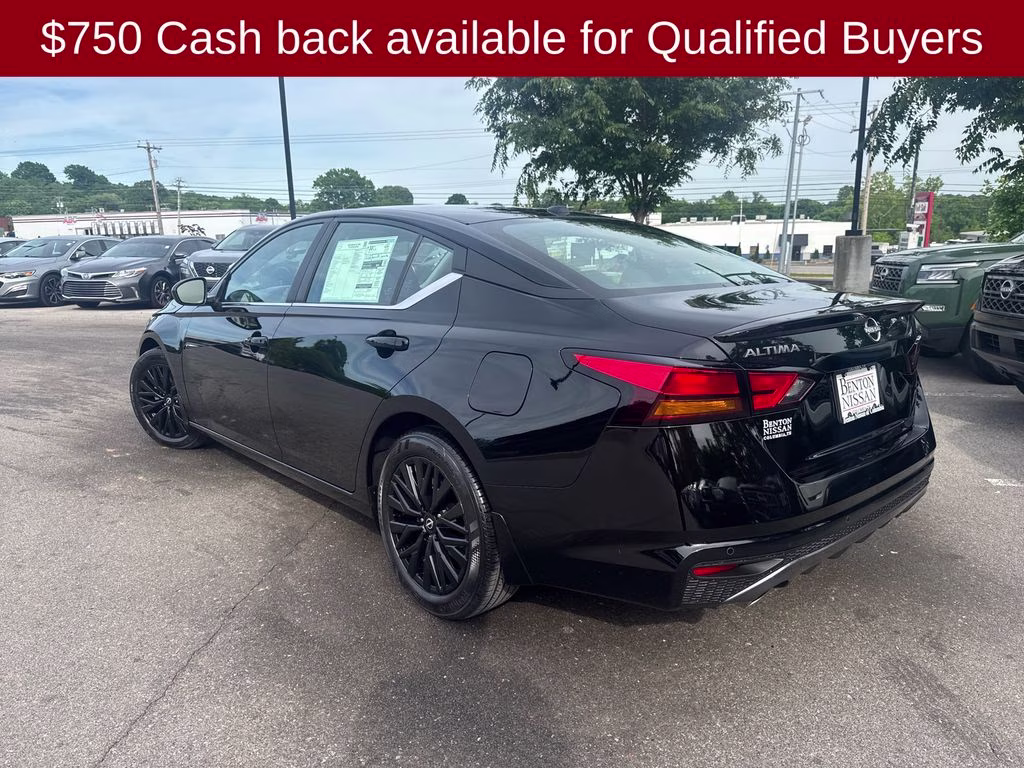 2026 Super Black Clearcoat Nissan Altima 2.5 SV FWD Sedan