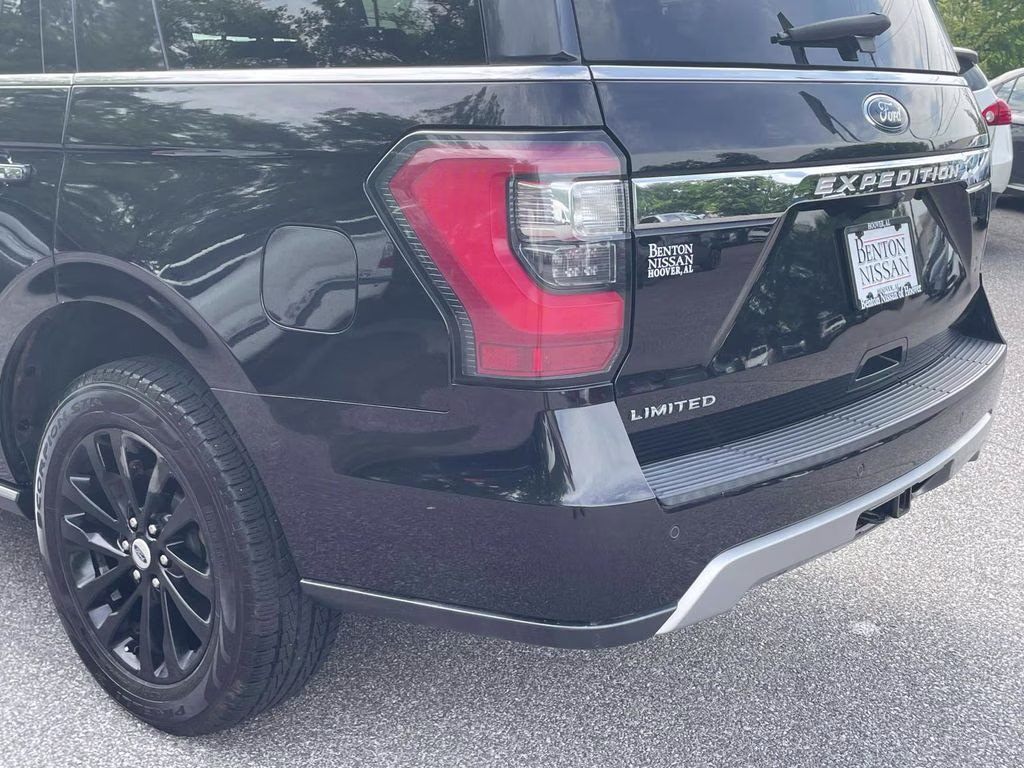2019 Black Metallic Ford Expedition Limited RWD SUV