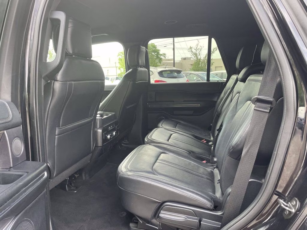 2019 Black Metallic Ford Expedition Limited RWD SUV